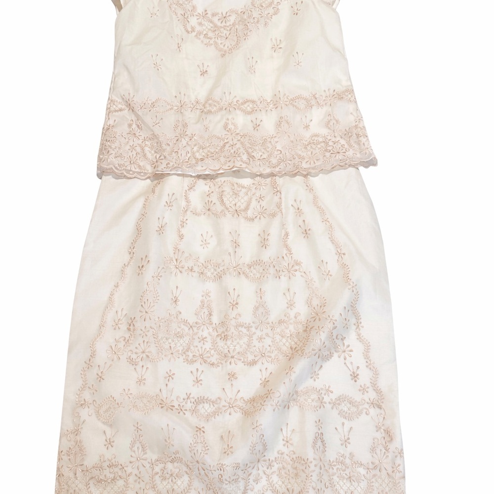 Elegant Cream Lace Dress